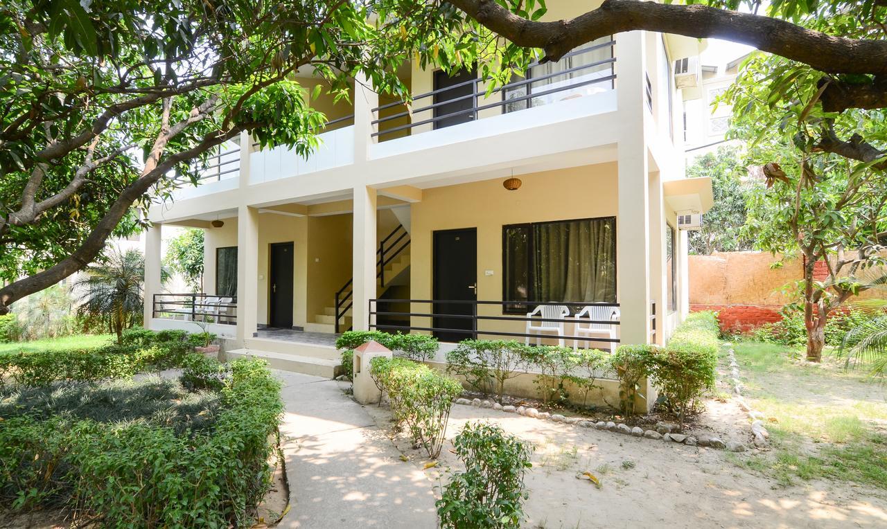 Hôtel Corbett Aroma Park à Rāmnagar Extérieur photo